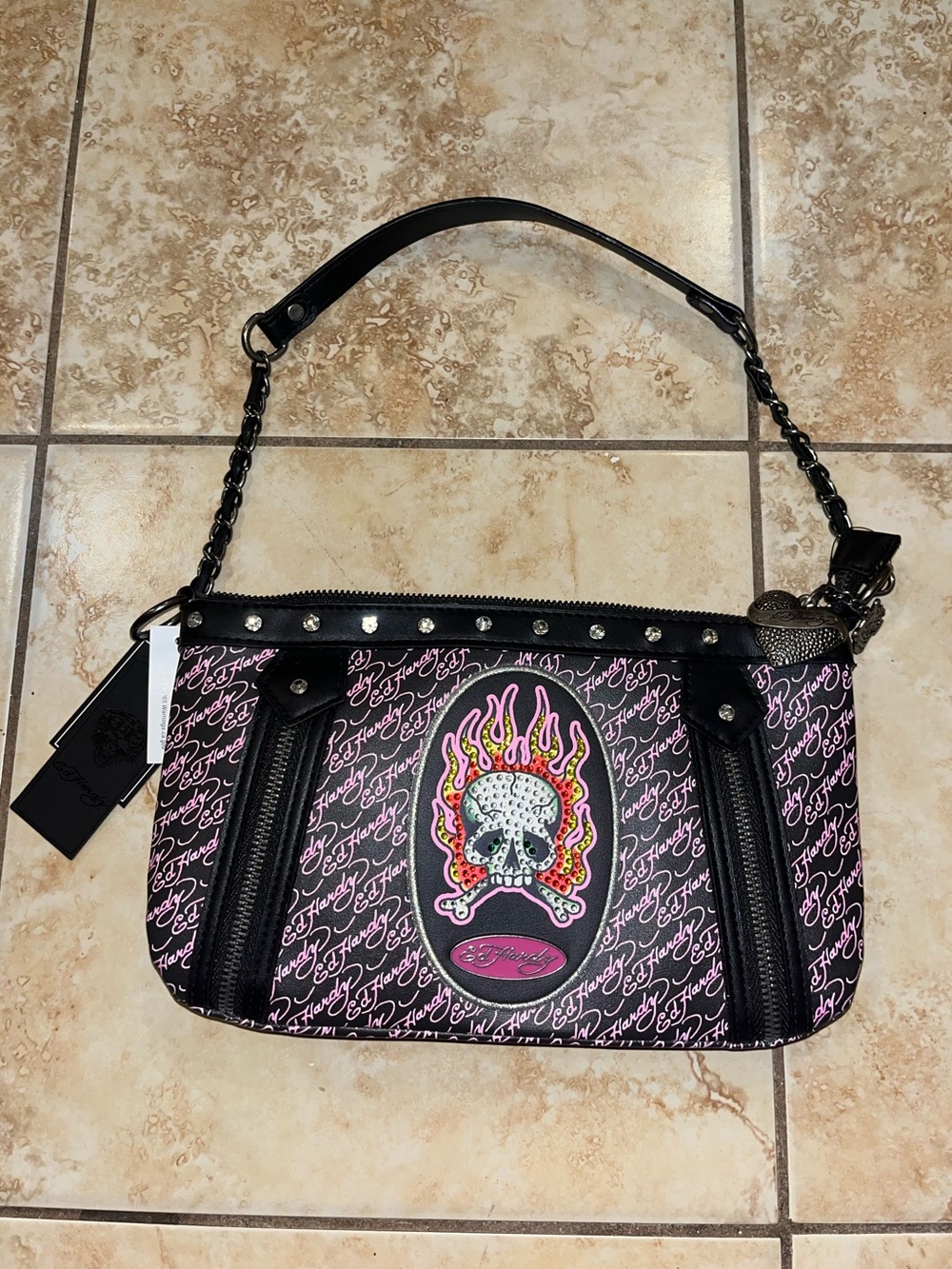 Edgy Skull Print Women's Shoulder Bag in Black and Pink